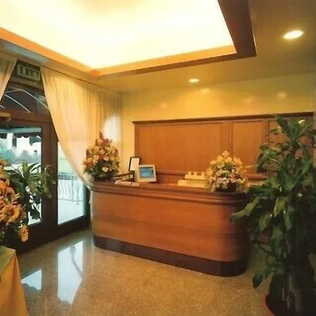 Park Ristorante Ca' Bianca Hotel 3*