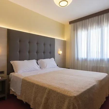 Park Ristorante Ca' Bianca Hotel 3*