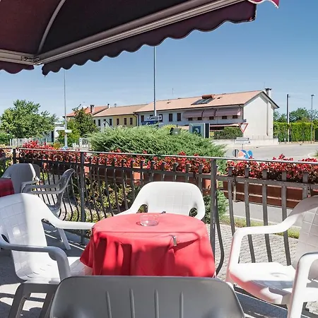 Hotel Park Ristorante Ca' Bianca 3*